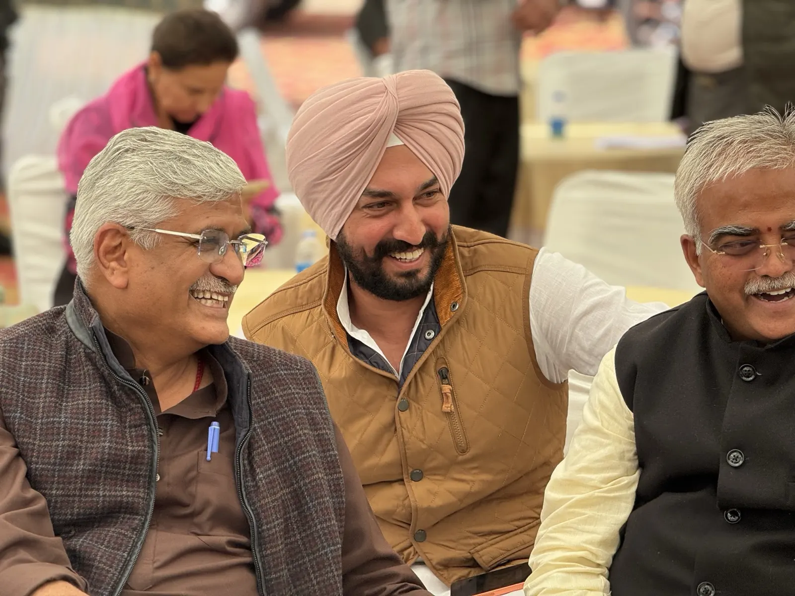 A candid moment with senior leaders at a public function